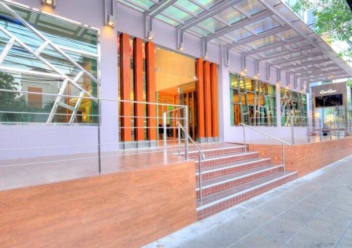 One One Bangkok Hotel