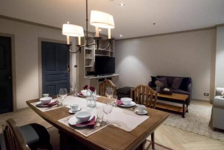 Thea, Executive Suite Serviced Apartment In Ekamai