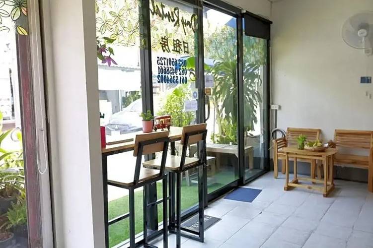 Banana Hostel (Don Muang)