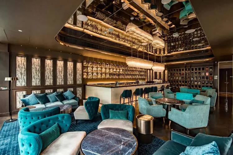 Silq Hotel And Residence