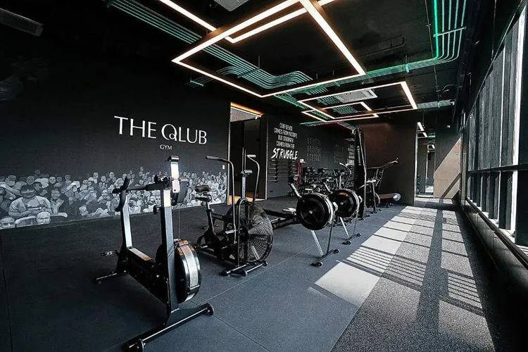 Silq Hotel And Residence