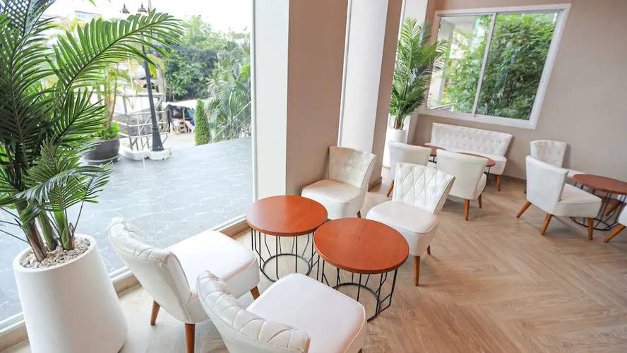 B2 Suan Luang Rama 9 Srinakarin 42 Boutique & Budget Hotel