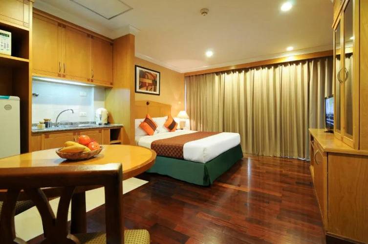 Admiral Suites Bangkok
