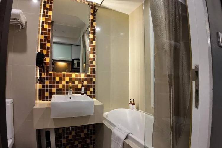 Aspira Suites Sukhumvit 20