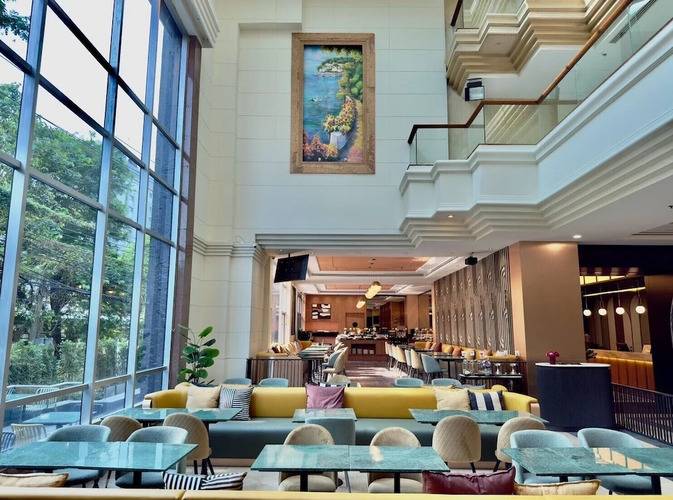 The Quarter Saphan Khwai By Uhg