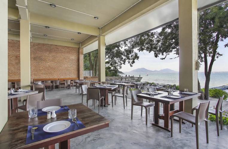 Samed Hideaway Resort