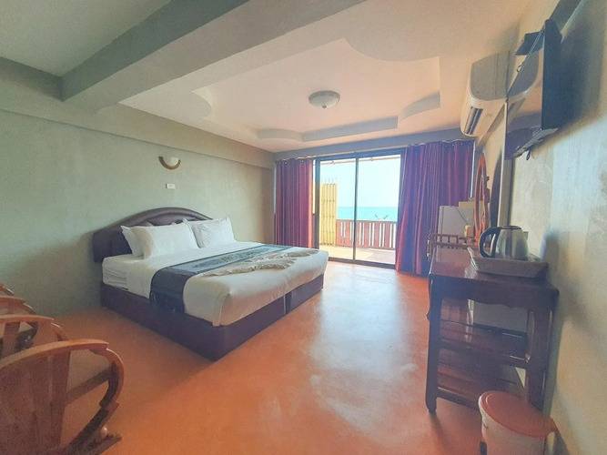 Jirawan Hotel
