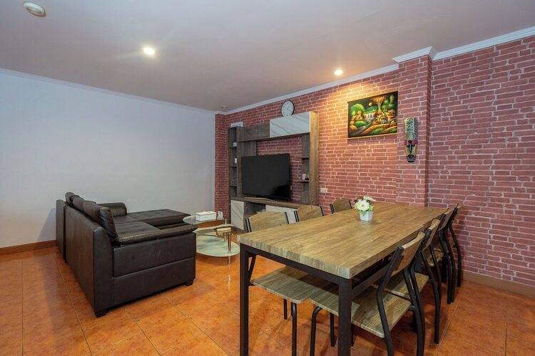 Patong Central Residence & Apartment