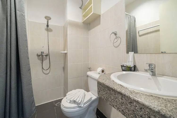 Patong Central Residence & Apartment