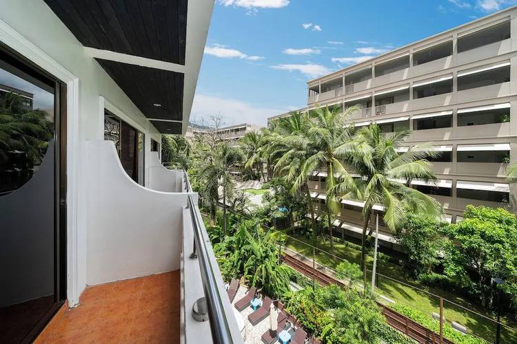 Patong Central Residence & Apartment