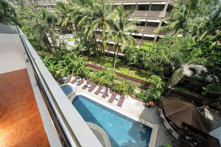 Patong Central Residence & Apartment