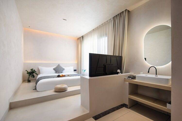 Горящий тур в Китай — отель Qixili Hotel Tianya Sanya (Санья)