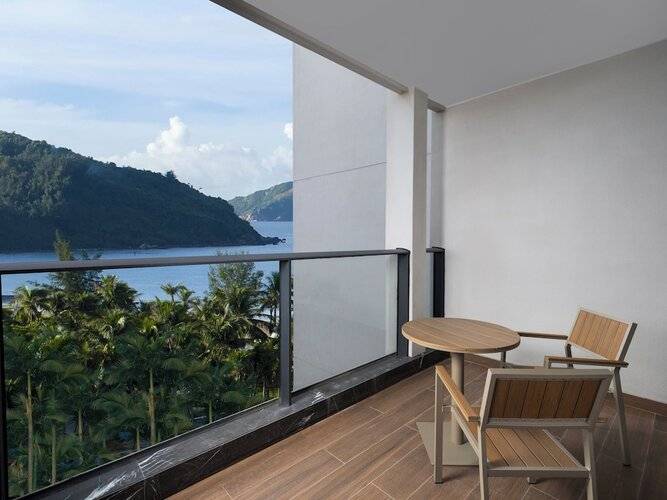Holiday Inn Resort Wanning Shenzhou Peninsula By Ihg