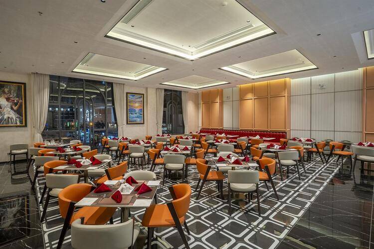 Iconique Hotel Nha Trang