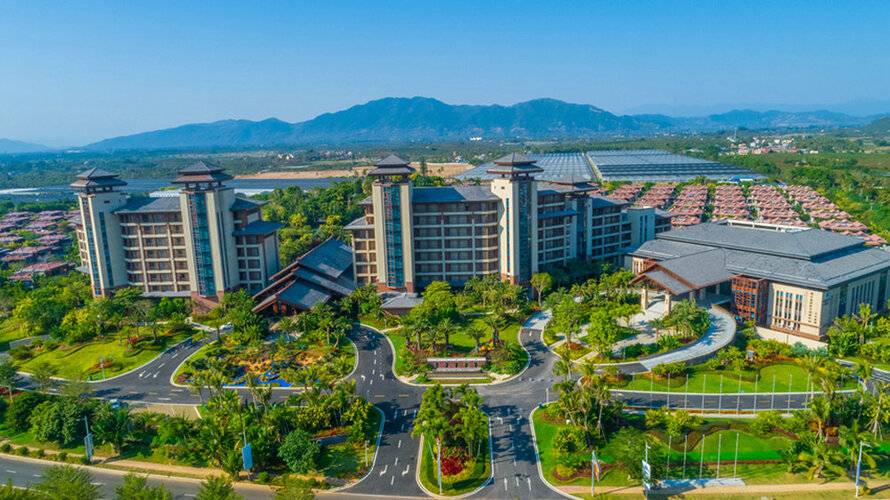 Lingshui Hilton Garden Inn Hot Springs Hotel