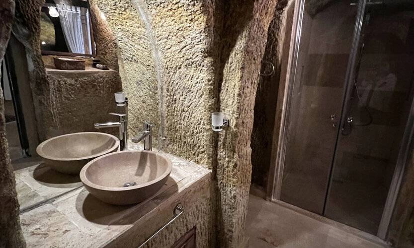 Chakra Special Caves