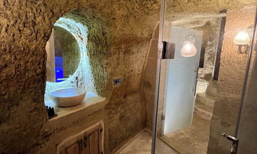 Chakra Special Caves