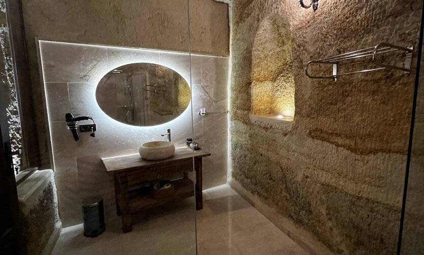 Chakra Special Caves