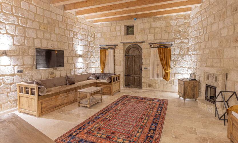 Chakra Special Caves