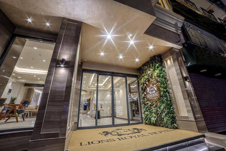 Lions Royal Hotel