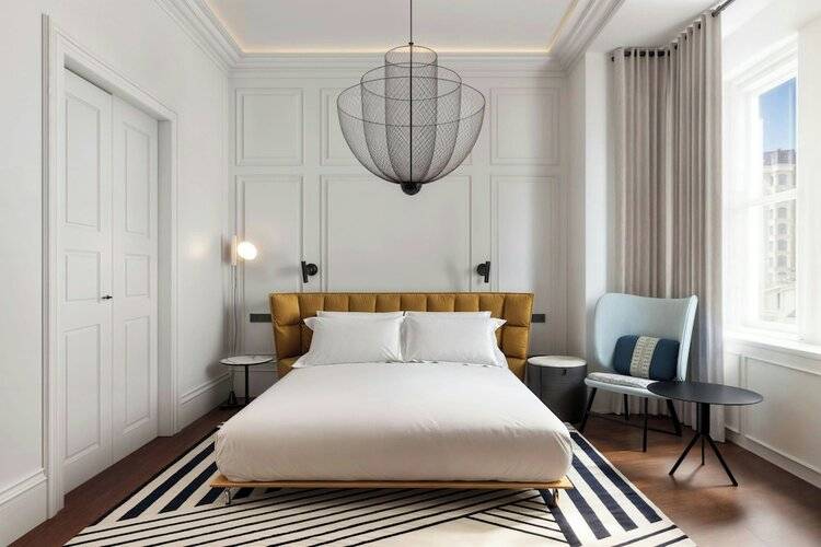 Aloft Istanbul Karakoy