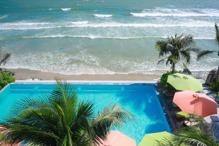 Bay View Resort & Villas