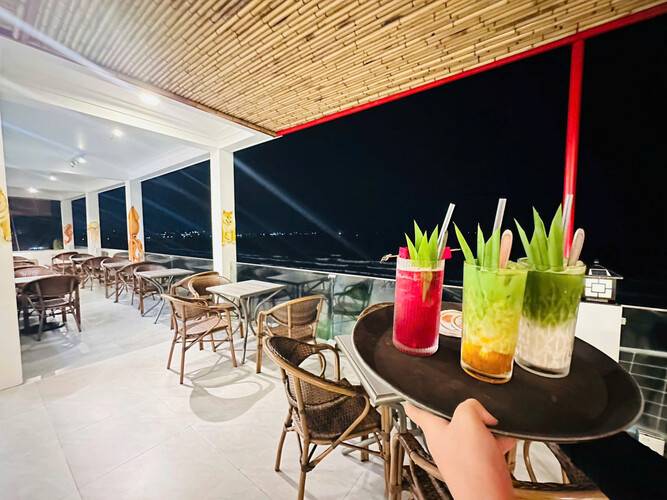 Bay View Resort & Villas