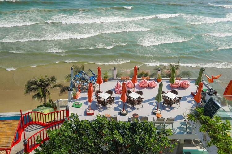 Bay View Resort & Villas