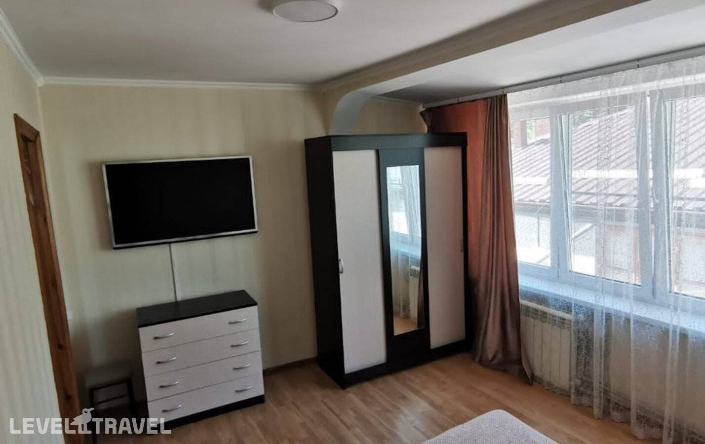 фотографии отеля Юрий Лк На Лермонтова 17 в Россия(Кисловодск) - фото №2