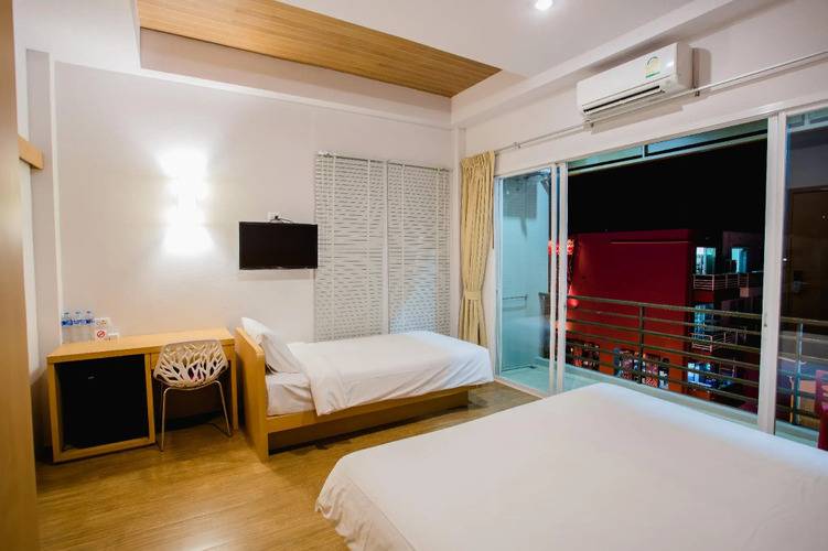 Casa De Coral Phuket