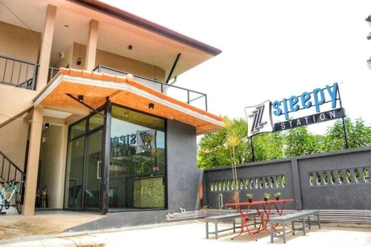 Sleepy Station - Hostel