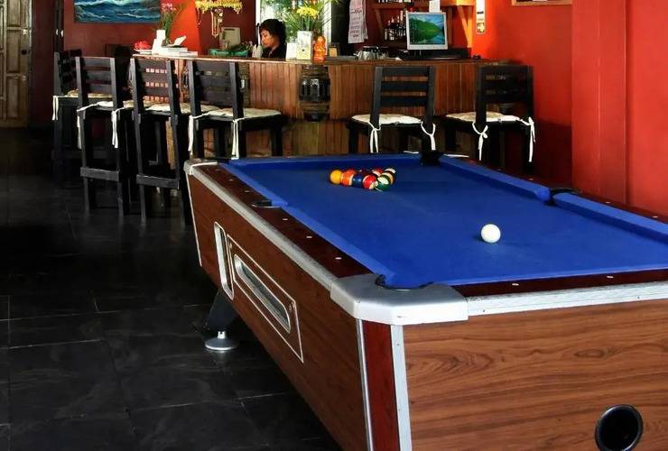 Karon Beach Pool Hotel