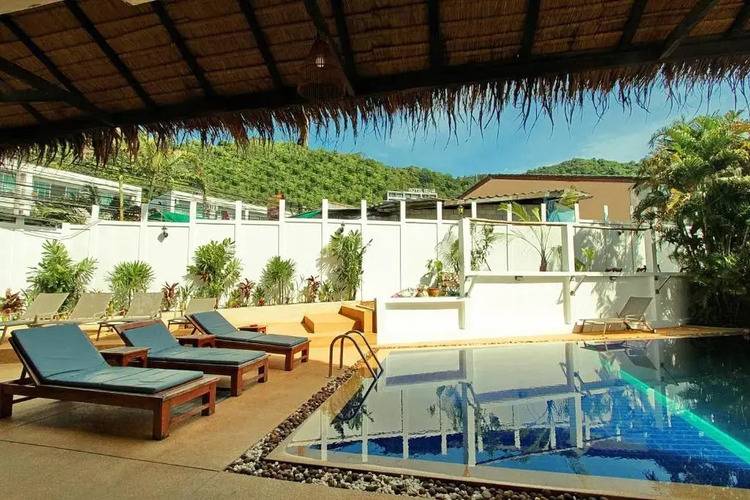 Karon Beach Pool Hotel