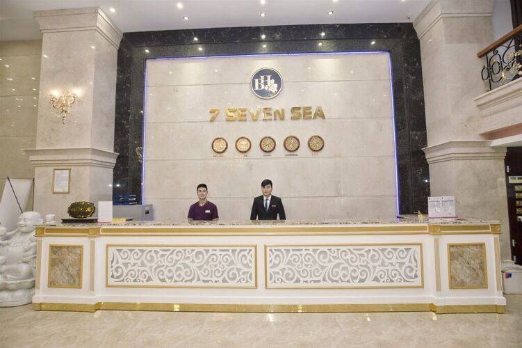7 Seven Sea Hotel