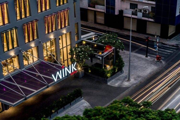 Wink Icon Hotel Danang Riverside - 24hrs Stay & Rooftop Pool Bar