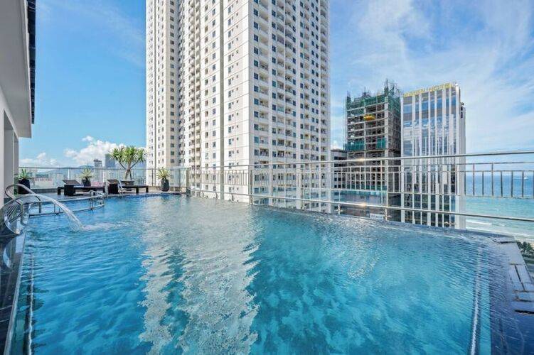 Monalisa Luxury Hotel