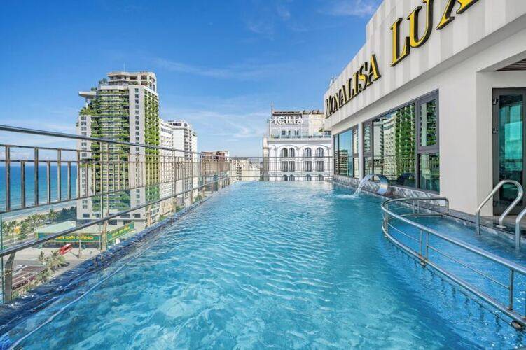 Monalisa Luxury Hotel