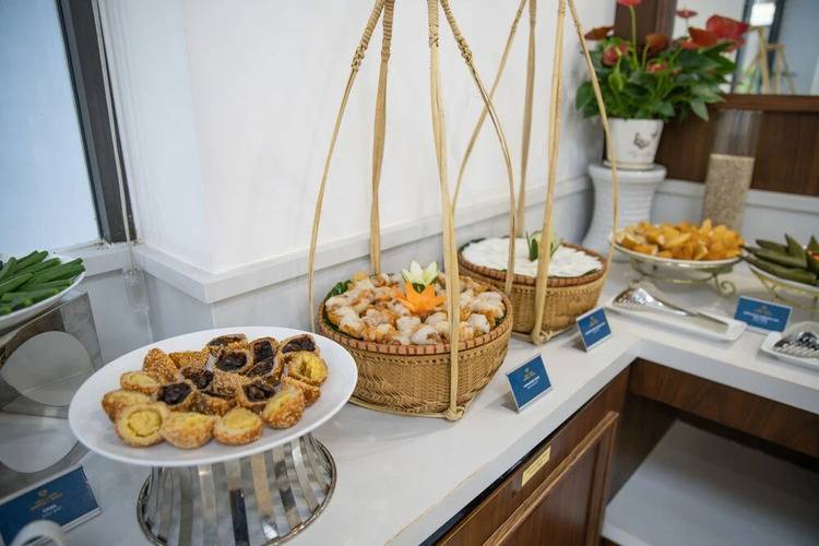 The Sail Hotel - My Khe Beach