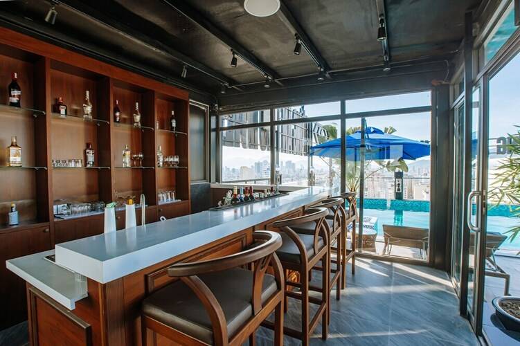 The Sail Hotel - My Khe Beach