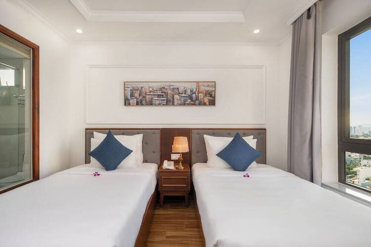 The Sail Hotel - My Khe Beach