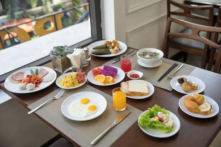 The Sail Hotel - My Khe Beach