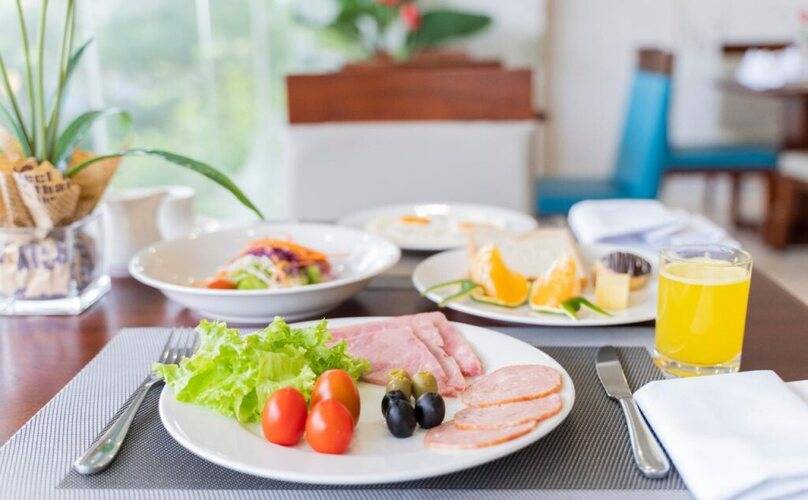 Отель Sana Danang Beach