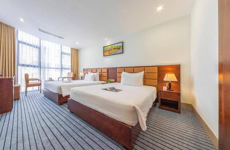 Отель Sana Danang Beach