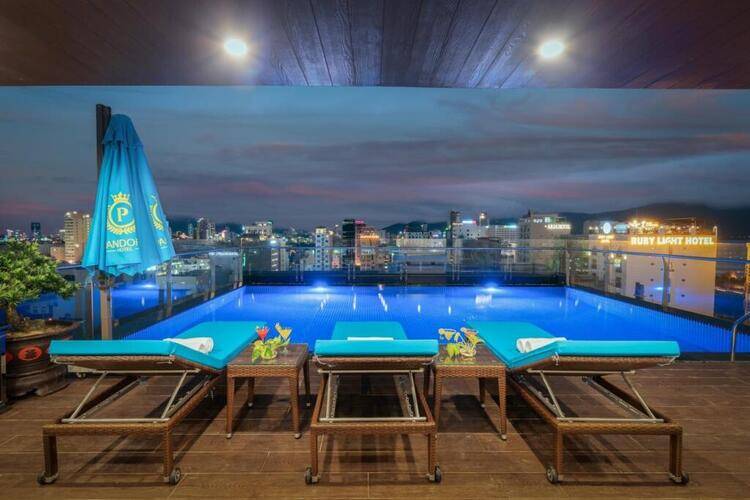 Отель Sana Danang Beach