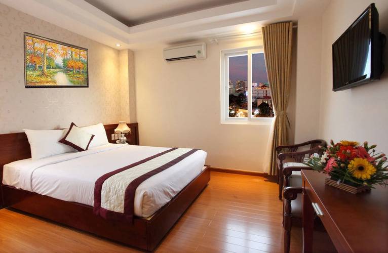 Golden Sand Hotel
