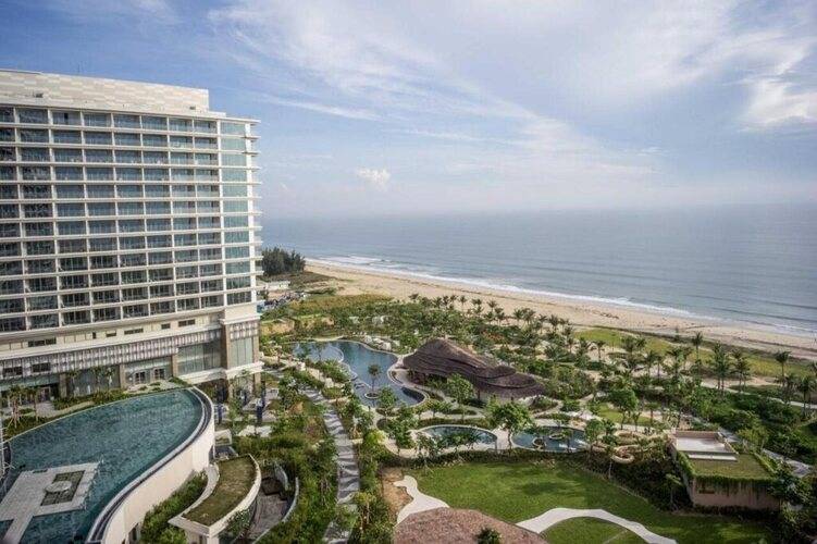 Hoiana Hotel & Suites