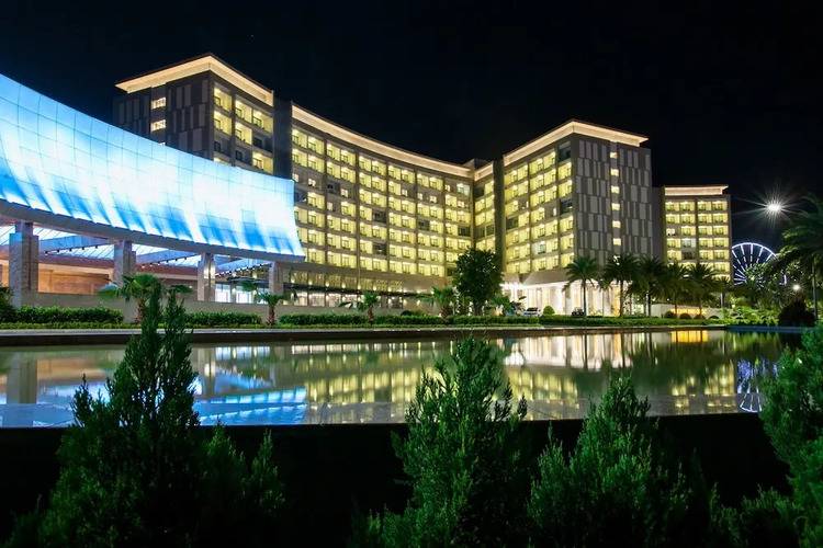 Wyndham Grand Phu Quoc