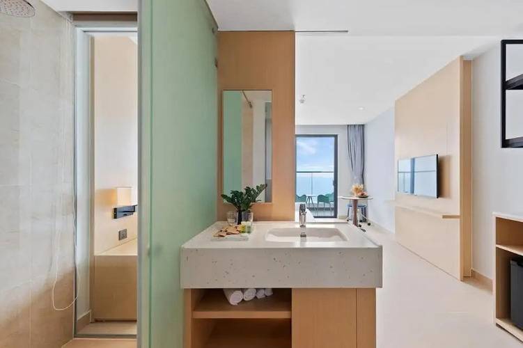 Cam Ranh Nha Trang Seaview Condotel