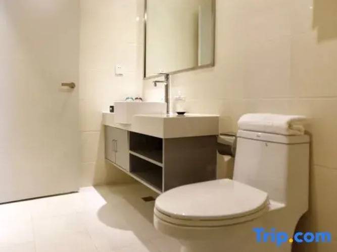 Super 8 (Beijing West Balizhuang Road)