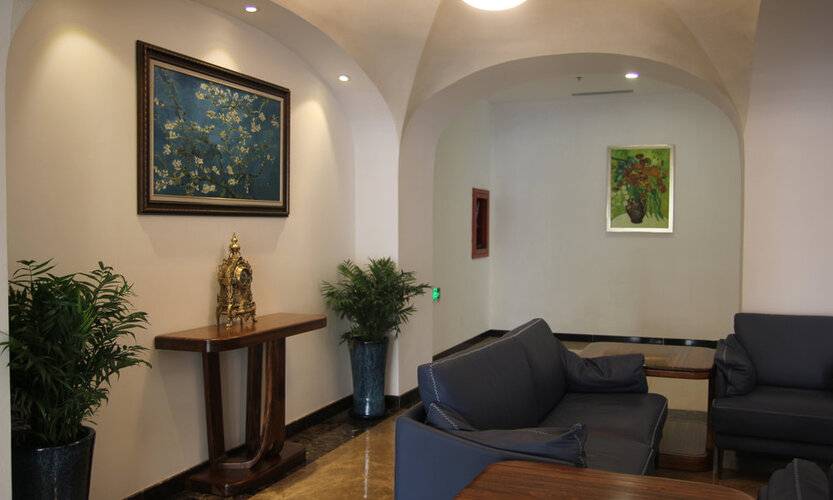 Wanshang Ruyi Hotel (Beijing Lugu East Street)